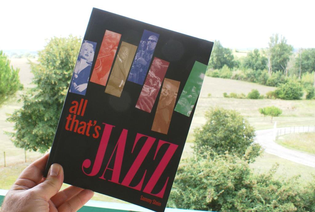 Jazzineu's tweet photo. FINALLY/EXCITED/WEEKEND...Look what Just arrived :)https://t.co/hxKuC5Ziqf for the first time all of contemporary jazz culture is explored.. https://t.co/olfRqYXR4G