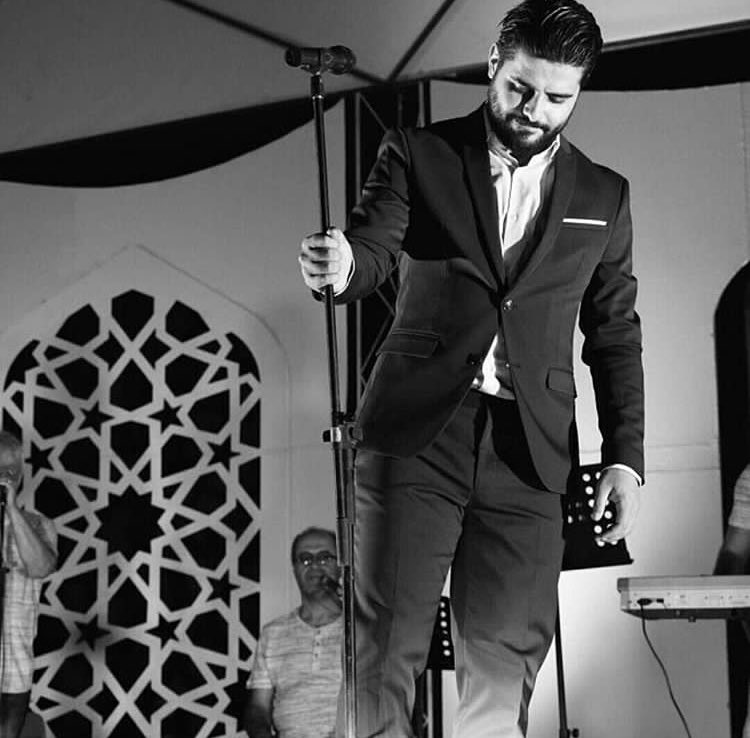 Sundos_ha98's tweet photo. مبروك نجاح كل حفلات بتونس يا #نجم_الملايين 💙🌸🌟🎤
#ناصيف_زيتون 
@NassifZeytoun https://t.co/wVuiKcnN9c