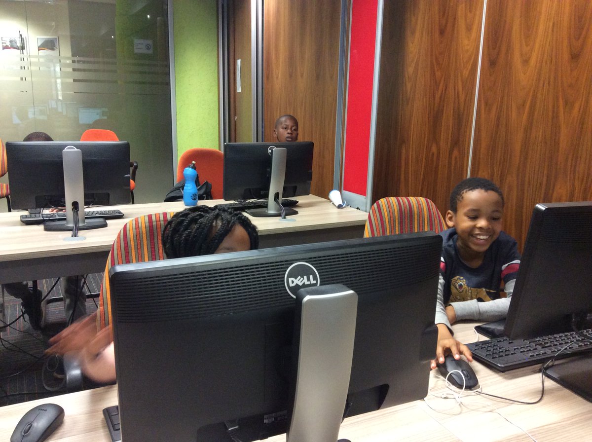 africateengeeks's tweet photo. Saturday coding class at @Unisa Florida campus. They are proudly #AfricanGeeks learning #Java curtesy of @OracleAcademy #Africanswhocode https://t.co/sHrRITboKP