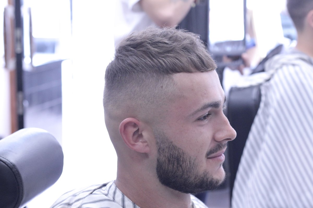 The Groom Room On Twitter Skin Fade Crop With Moving Waves By Markgaughan Thegroomroom Newton Barber Newtonabbotbarber Newtonabbothour