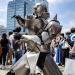 ハガレンのコスプレのクオリティ高いけど？炎天下でこのコスプレはすごい!