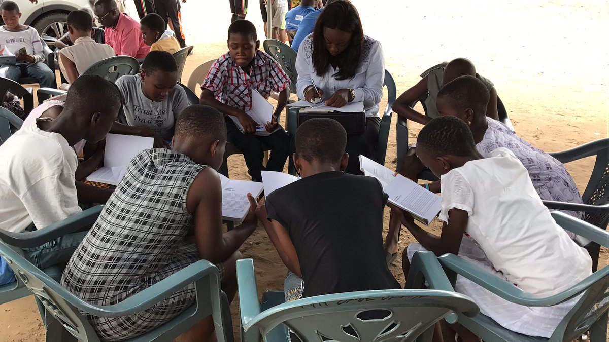 thenanaaba's tweet photo. #RaisingReadersGh #shelterforeducation https://t.co/Kjn0iA3fy8