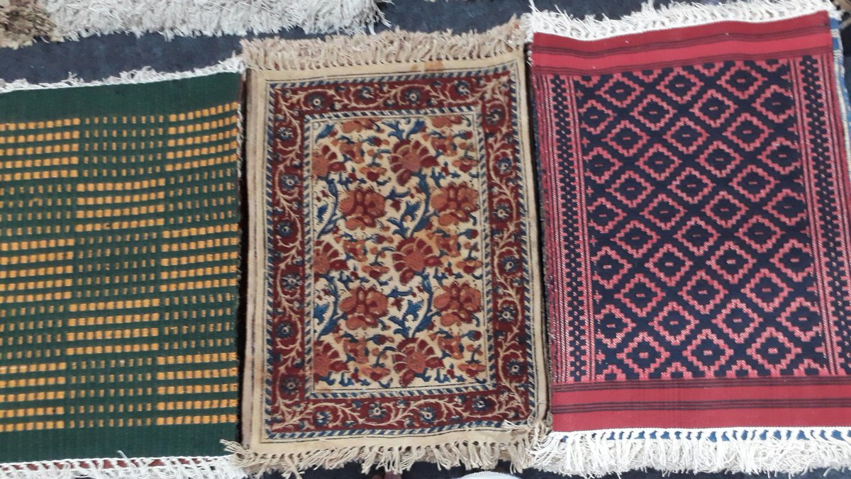 tshandtex's tweet photo. #carpets #shopping #handloomexpo #hyderabad Make ur home cosier this week end.Come &amp; pick up some finest carpets &amp; mats @Peoples Plaza,Hyd. https://t.co/YsdjTs0GIn