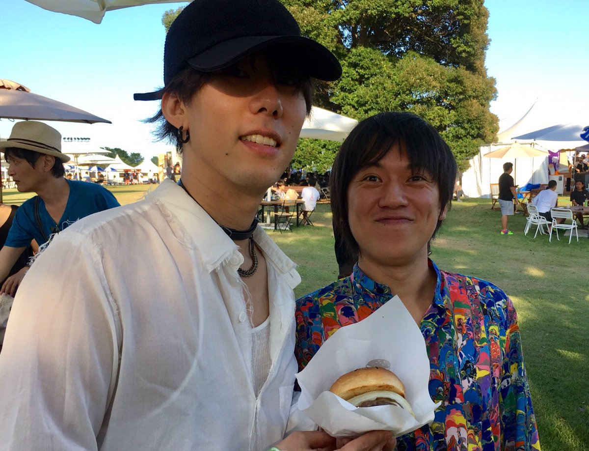 YojiNoda1's tweet photo. ロッキン７年ぶりのライブありがとうございました！！凄まじかった。圧倒的に美しかった。6万人以上であの場を作れたことを誇りに思います。ちょっとトラブルがあって悔しい部分も多々あります。またリベンジしにきます！！
最終日の最後まで残って観てくれて本当に皆さんありがとうございました！！ https://t.co/plcAjyC6OM