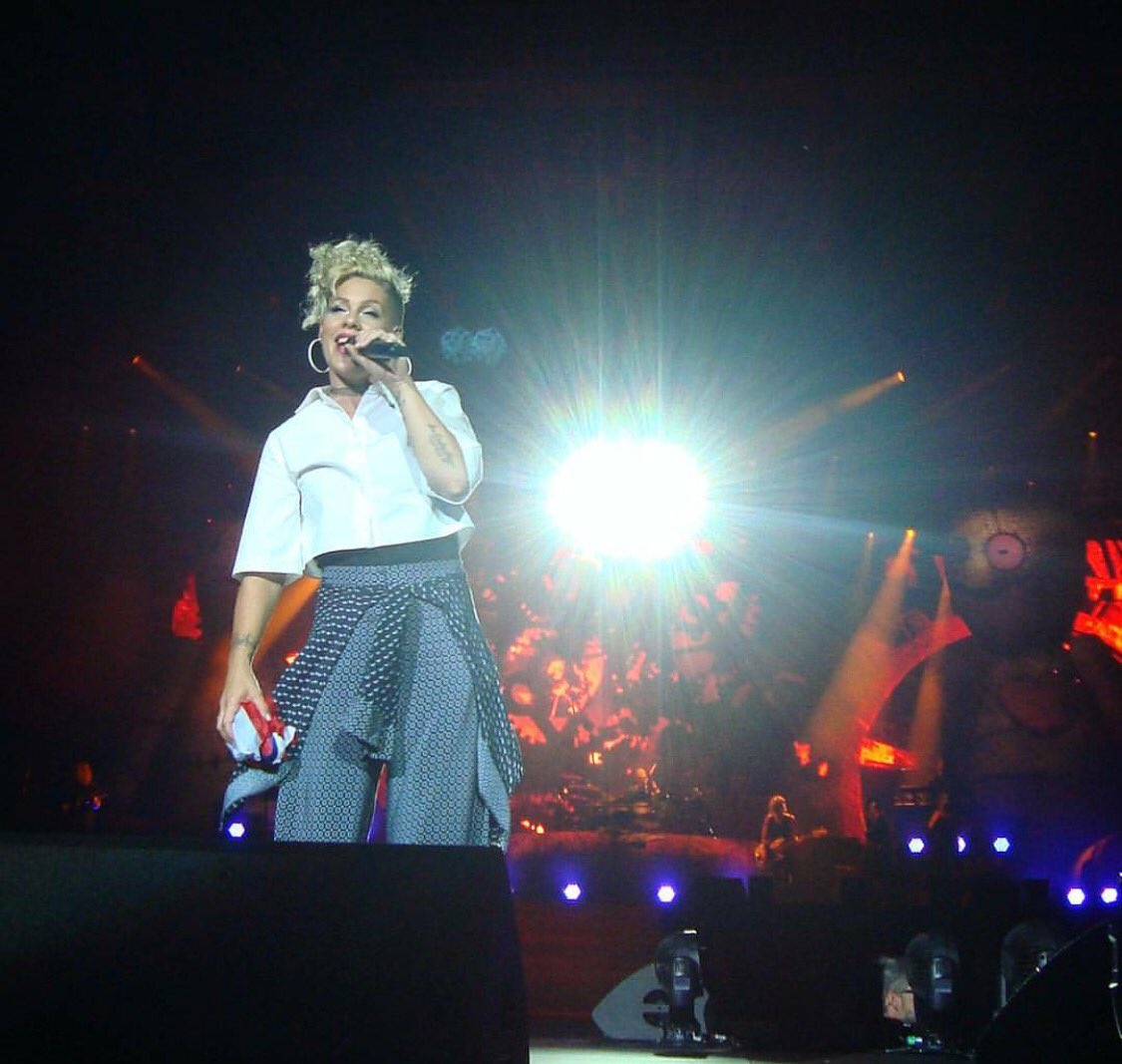 ontourwithpink's tweet photo. Berlin // 11th of August https://t.co/l1ItGI3lyr
