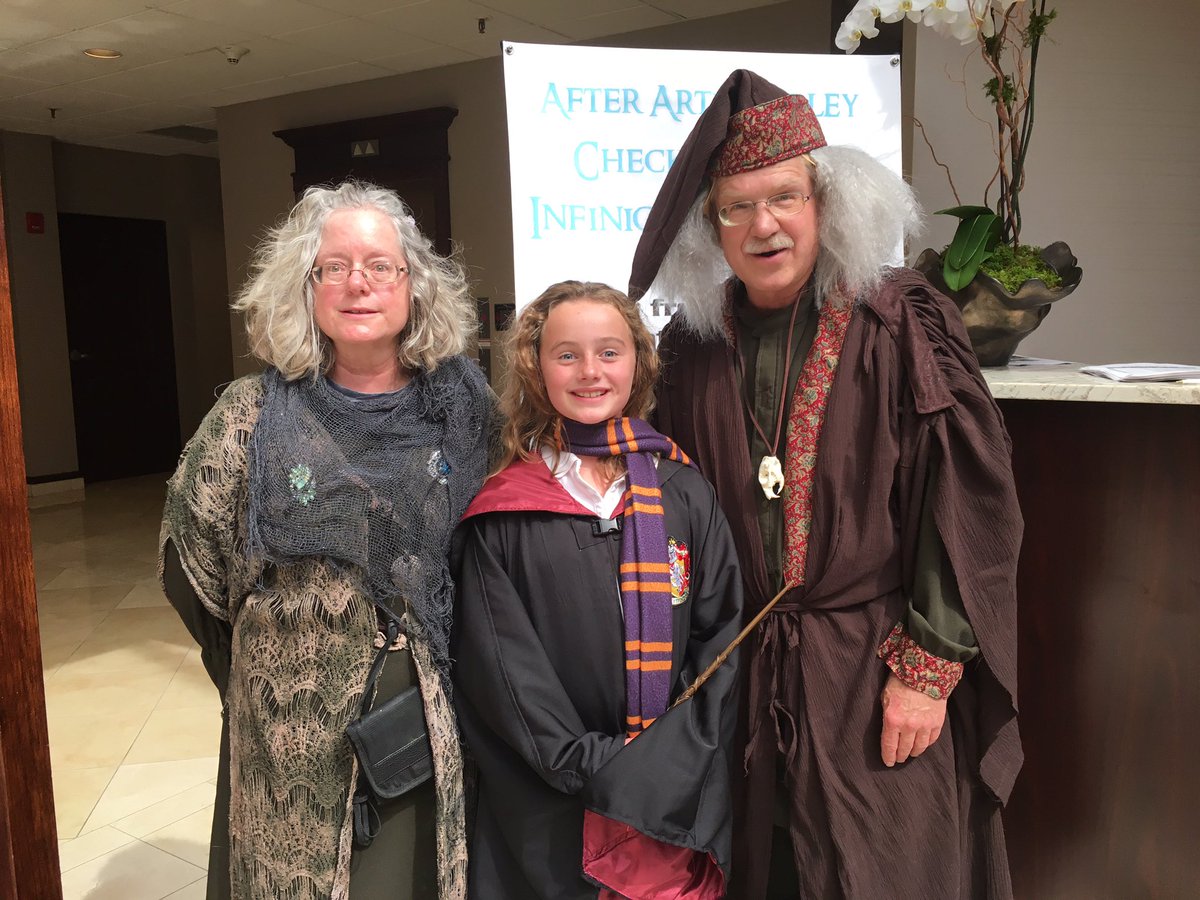 Hogwarts house cup challenge! #infinicon # dfw #hufflepuff #Slytherin #Ravenclaw #Gryffindor today Crowne plaza Addison