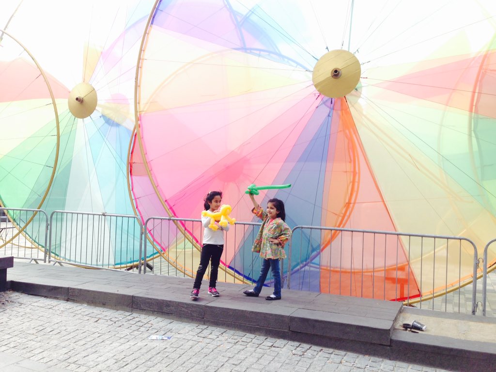RevolutonArts's tweet photo. People are enjoying in taking their photos with our big wheels
#LightLuton #ColourOfLight @compagnieoff @lutonculture https://t.co/o4D60QmIhV