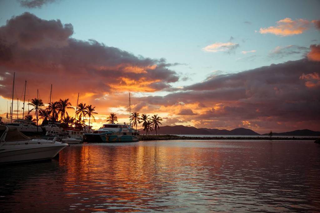 photojw's tweet photo. There's no sunset like a Virgin Gorda sunset
.
.
.
#travel #photography #photographerslife #bvi #britishvirginisla… https://t.co/wQKiDFpSod https://t.co/WdWs3fS1zP