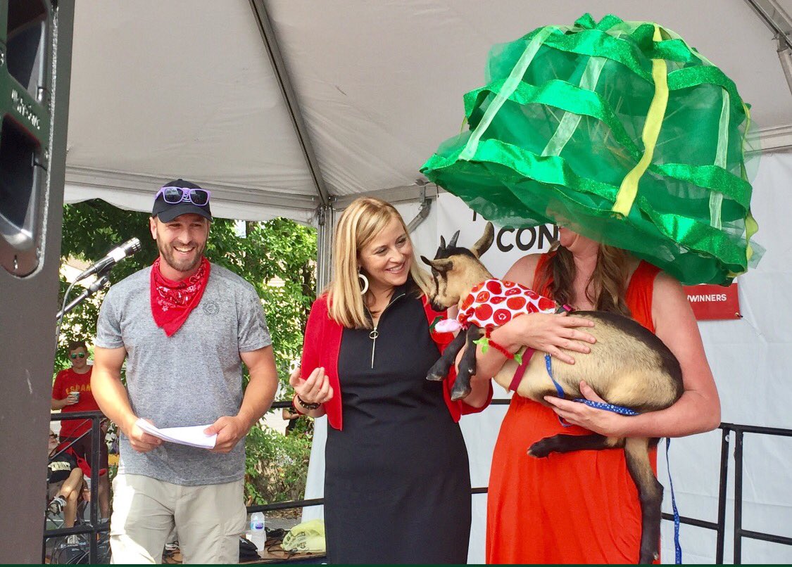 Tomato Art Fest tweet media