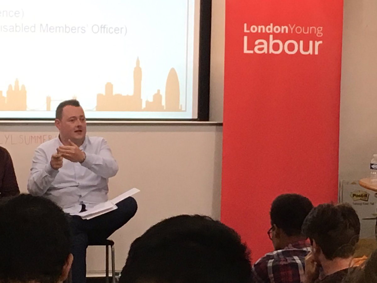 ShellyAsquith's tweet photo. @Rossaholden makes great point about the pressures of insecure work on young people's mental health #LYLSummer17 https://t.co/klQPboOQCh
