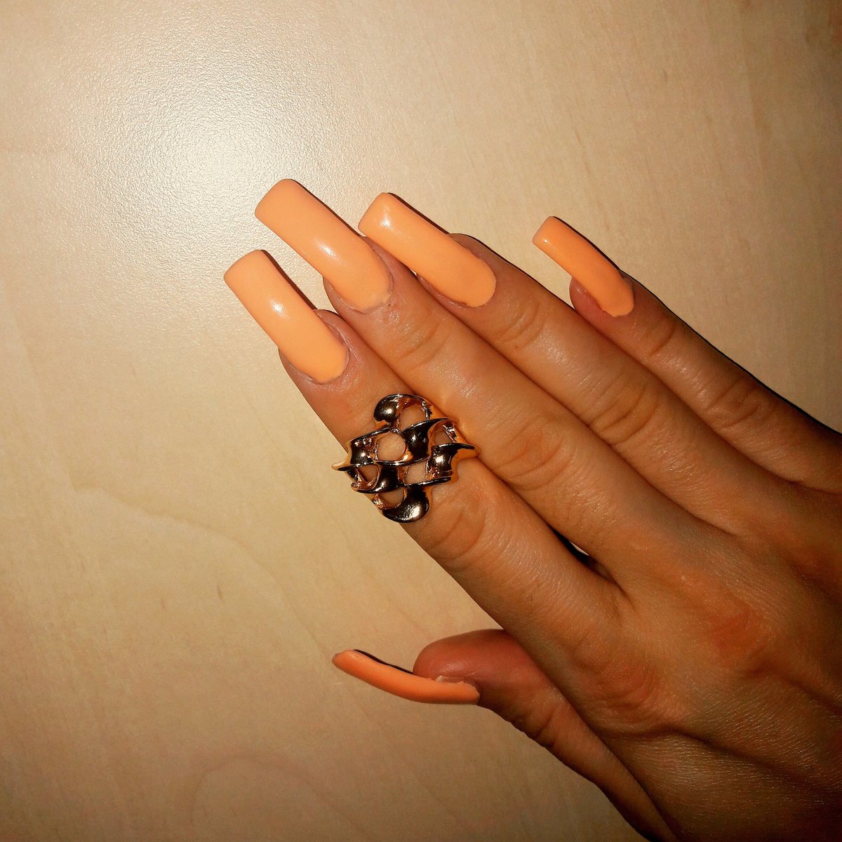 EmaEmanuela93's tweet photo. My nails💥 #peachstyle #nailsalon #fashionista https://t.co/97q0zVT5bf