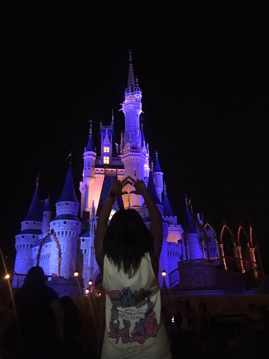 lamar_achio's tweet photo. When you wish upon a star an Alpha Chi is what you are π«β€οΈ #axogammaphi #axosummer https://t.co/fbyIJm1dAR