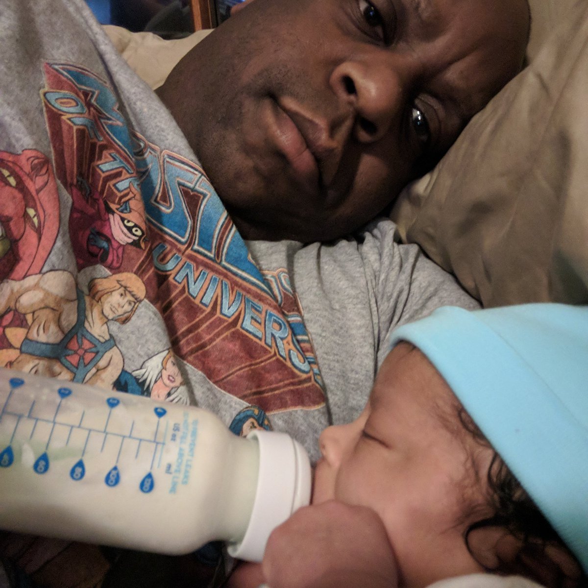 billy12079109's tweet photo. Happy to be home spending time with my babies... https://t.co/PHSbshQvsy