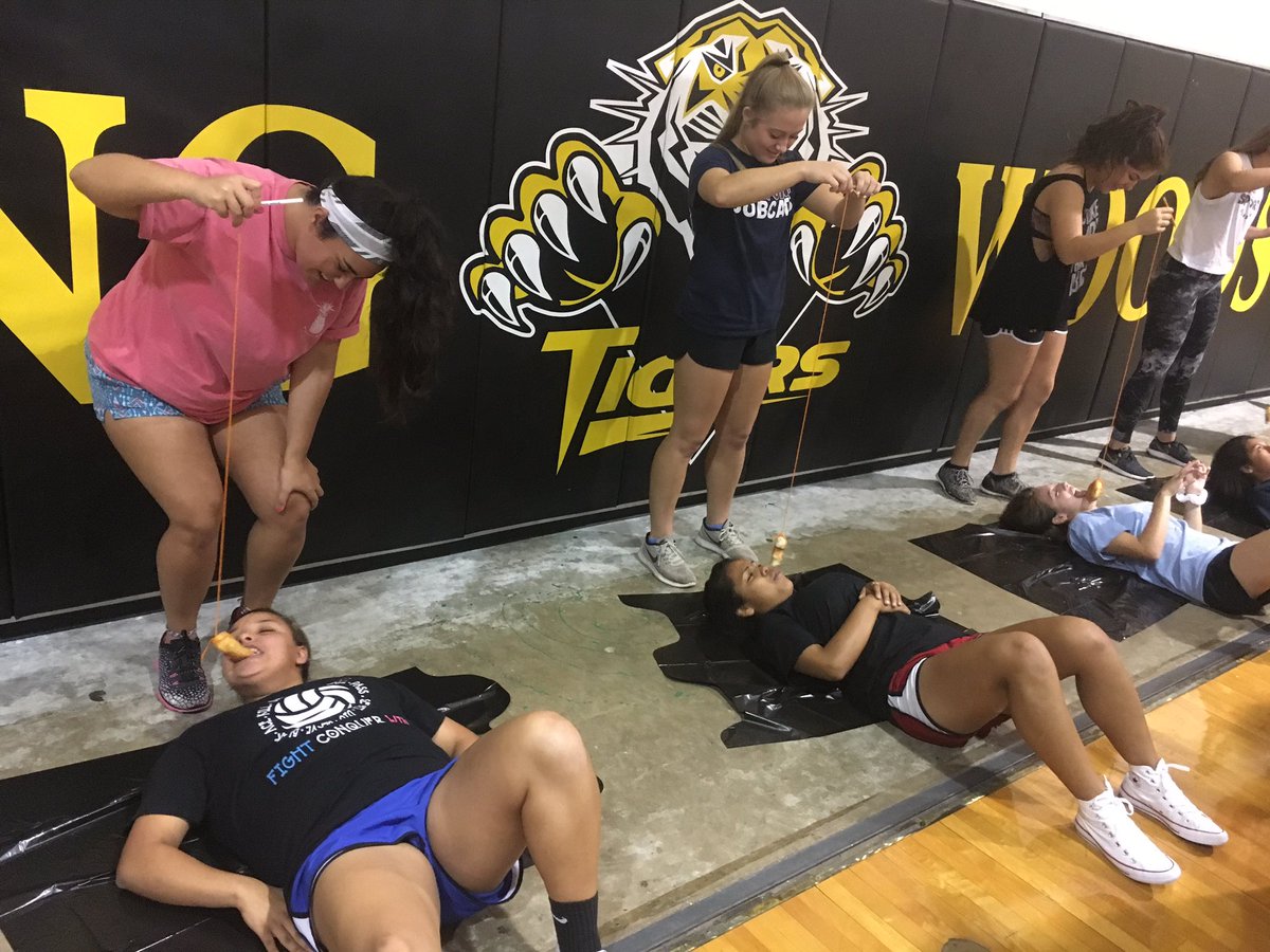AthleticsSwhs's tweet photo. Tiger Volleyball Team Building #AllMeansAll #GoldStandard2017 @SpringWoodsHigh @sbisdathletics https://t.co/URhLdPJVPK