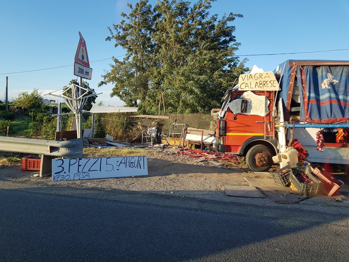 gsimari's tweet image. Noooo, fino ad ora ho sbagliato il #plurale di #anguria.. #foodpower