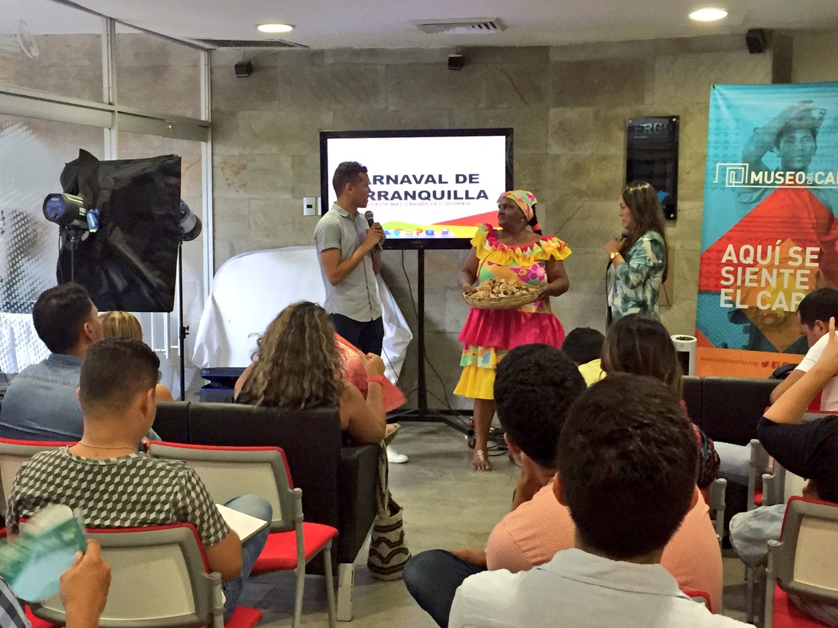 lidacabrera's tweet photo. "El @Carnaval_SA es la fiesta más organizada y alegre de la #CuencaDelCaribe" @aosoriogomez en @DosisDigitalCo #CarnavalDeBarranquilla 🔝 https://t.co/MdygWjxZk4