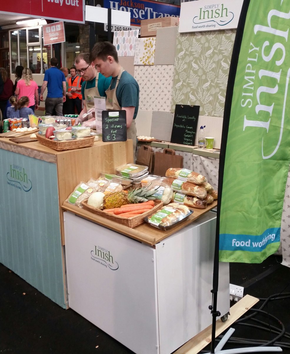 SimplyInish's tweet photo. Simply Inish @tasteofcavan Great Show! @Donegal_food @Cionnaith77 @ODonnellsBakery  @SuperValuIRL https://t.co/hIwkBLDPC0