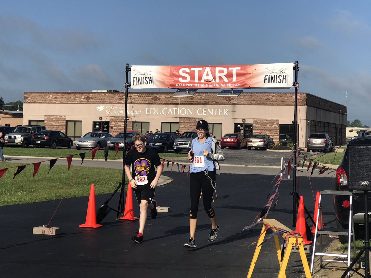 WaterfordPHC's tweet photo. Thankful for such awesome participation &amp; support for our cause @HitCountryKI @Trilogy_FIT @rbufford #ForgetMeNot5K https://t.co/tHJpr4NVLq