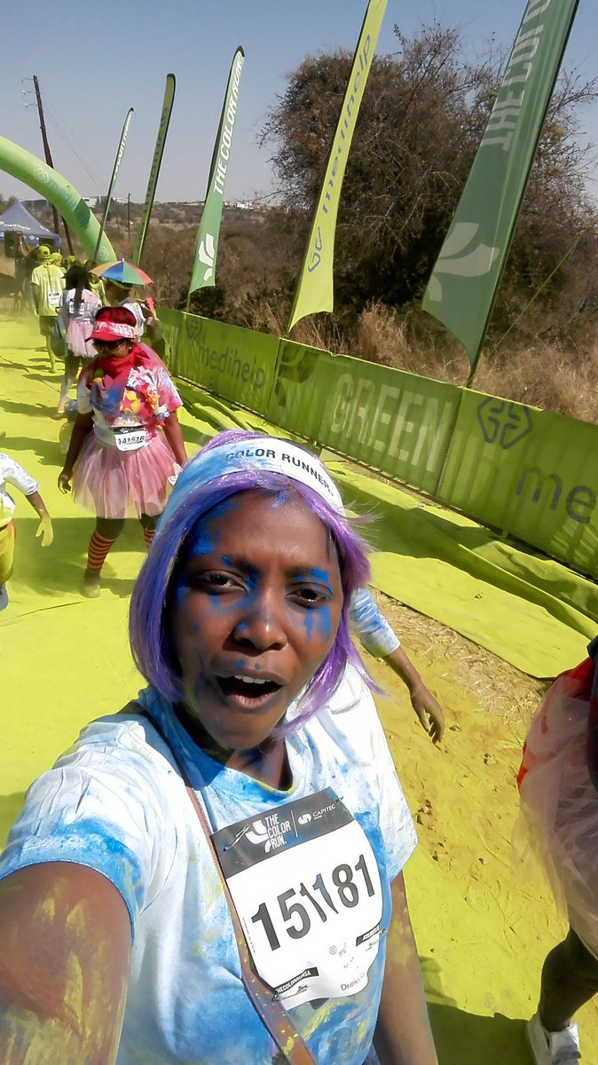 Tshepy6's tweet photo. #ColorSelfie
#Medihelpfun
🙌 https://t.co/mfgPNs3lfS