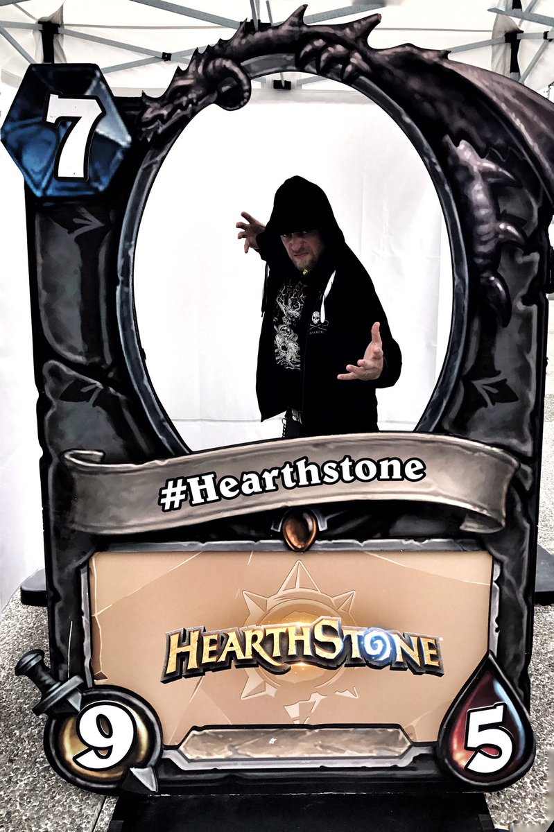 LilViBazin's tweet photo. #Hearthstone Event #Icecreamcitadel #Lykharts #ladefense #geek #blizzard https://t.co/a2ZH5nczOC