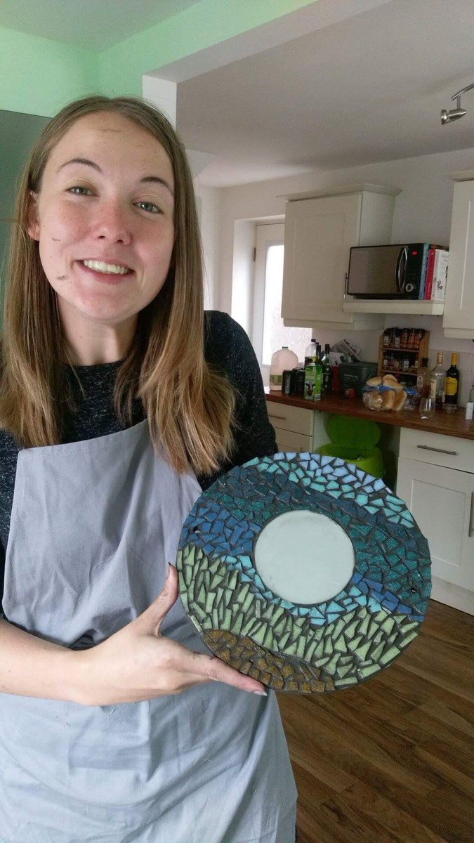 billyandthebee's tweet photo. Had so much fun at the mosaic workshop. #mosaic #grout #handmade #tiles #mirror #inspiredbythebeach #formbybeach #britishbeach https://t.co/esjsEGDj8n