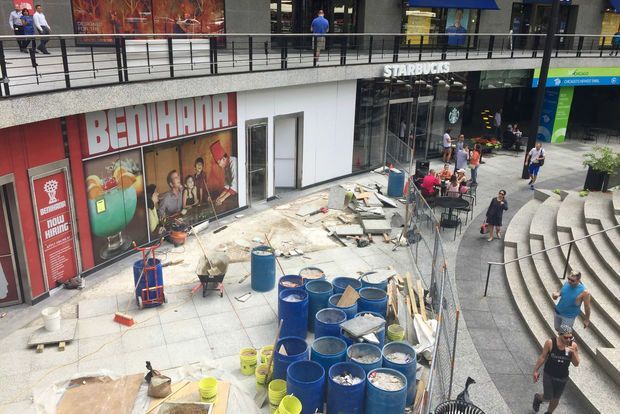 BlockClubCHI's tweet photo. Benihana is back: the Japanese chain is opening a restaurant later this month in the John Hancock Center https://t.co/zX7ypKW52Z https://t.co/4UcGBlTLIE