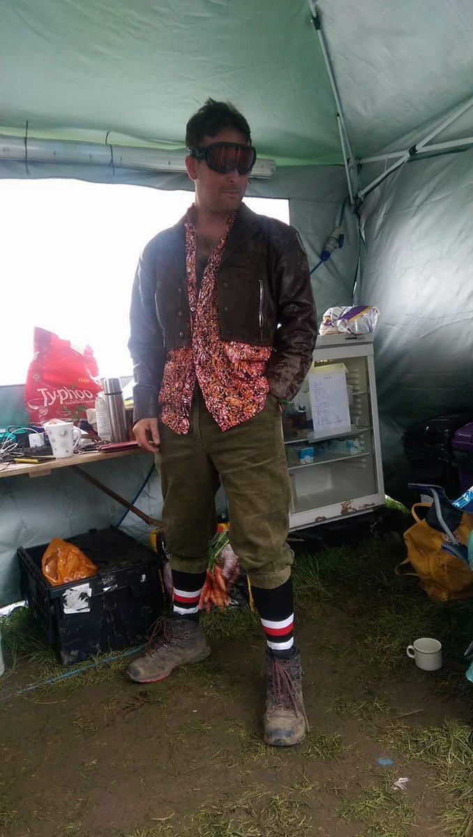 Cerprice's tweet photo. Prepped in the clobber &amp; off down front at @BoomtownFair's #WindmillStage for a cosmic freak out w/ @cometcoming! https://t.co/dk7EE0rbTd