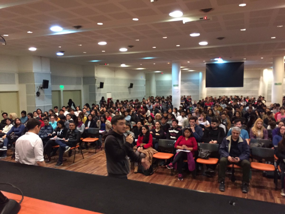 drmartinmasci's tweet photo. Ya arranca #excelceceuba @maurodejesus20 @Ariel_Viola @parrasdiego @ceceuba https://t.co/Ip40NZOPhn