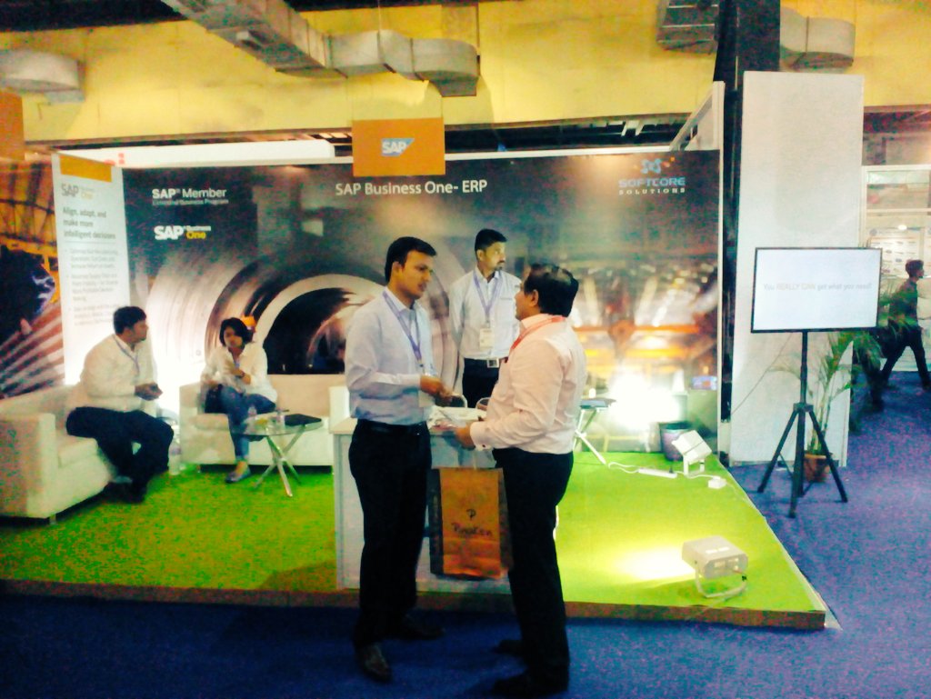 SCS_SAPB1's tweet photo. #Day4 #AutomationExpo2017 @SoftCoreSAPB1 team busy with Visitors in discussing #SAPB1ERP for #SME https://t.co/wX8gVD67SA