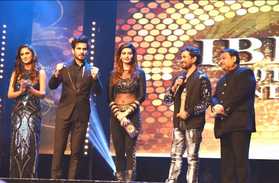 Kryan_Support's tweet photo. More Pictures of @karantacker &amp; @krystledsouza from #IBFA2017 :) https://t.co/sAz9Lq4ras