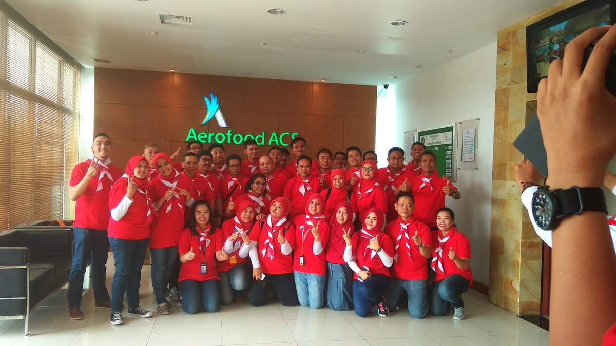 aeroglobeindo's tweet photo. Keseruan Aerowisata Group menyambut Kemerdekaan Indonesia bersama dg Garuda Indonesia Group #sayaindonesiasayagaruda #Garuda17an #sayagaruda https://t.co/djMO6zSD58