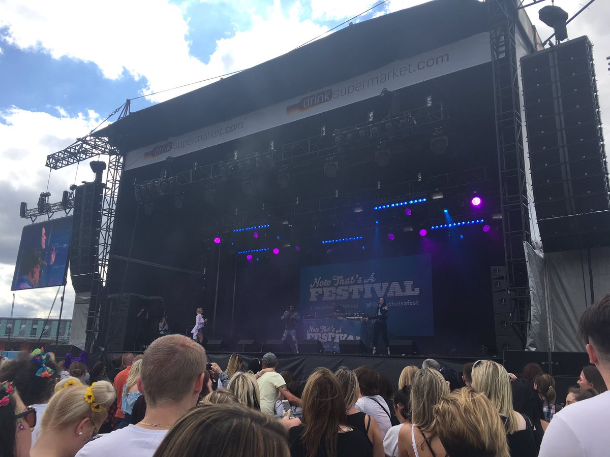LucieeClosier's tweet photo. We are readyyyyy @nowthatsafest @iamJackFindell https://t.co/FrBK3rz45a