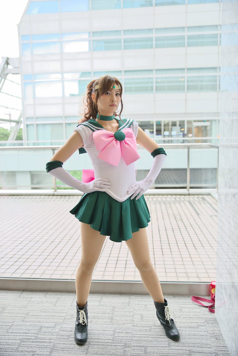 セーラームーン セーラージュピター コスプレ
