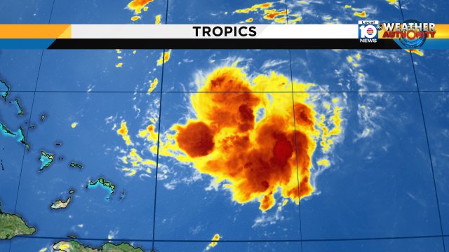 #Invest 99L showing signs of organization this morning as it's formation potential remains high. #Tropics https://t.co/pEoidr9Jj5
