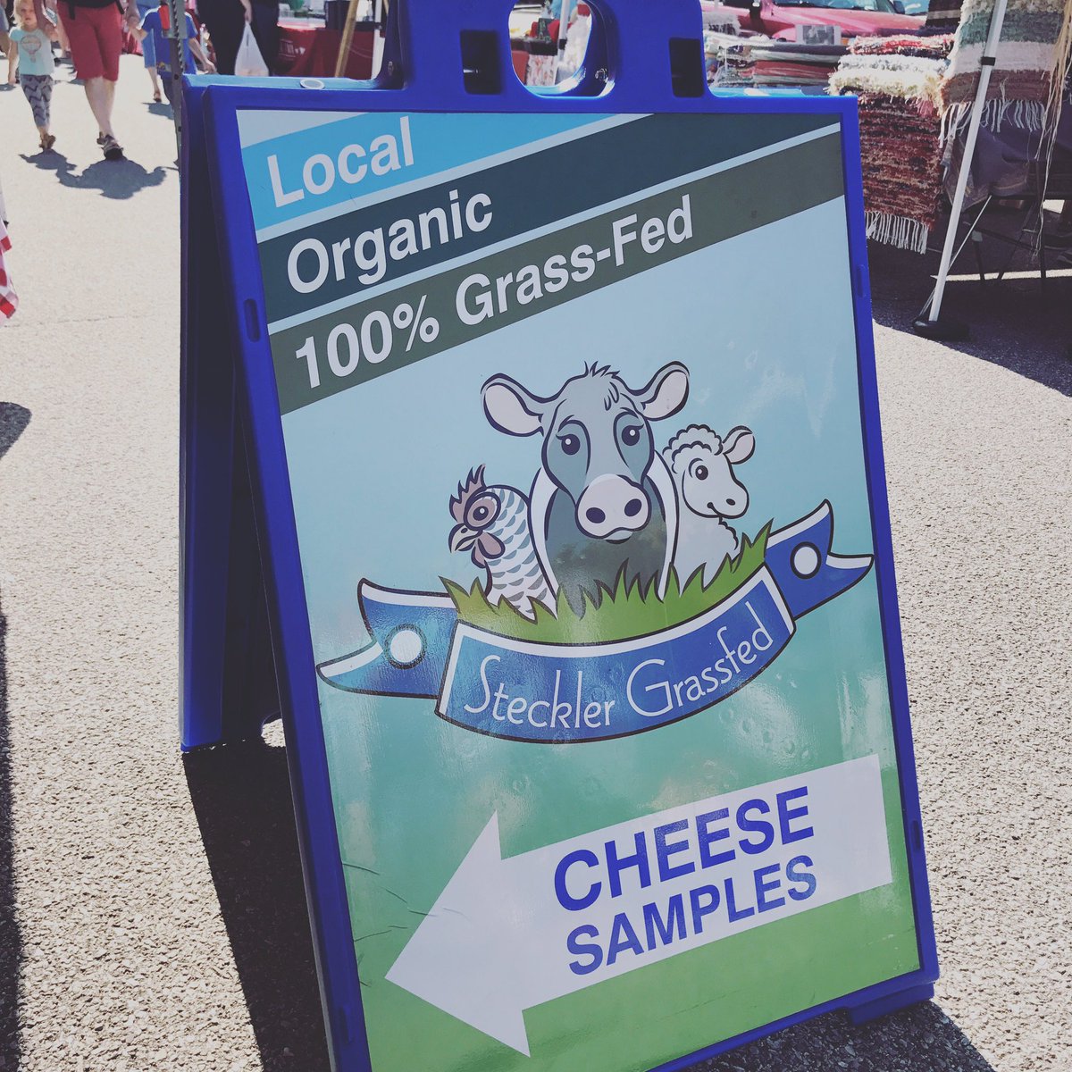 Sittin pretty at <a href="/MarketNewburgh/">NewburghFarmerMarket</a>
