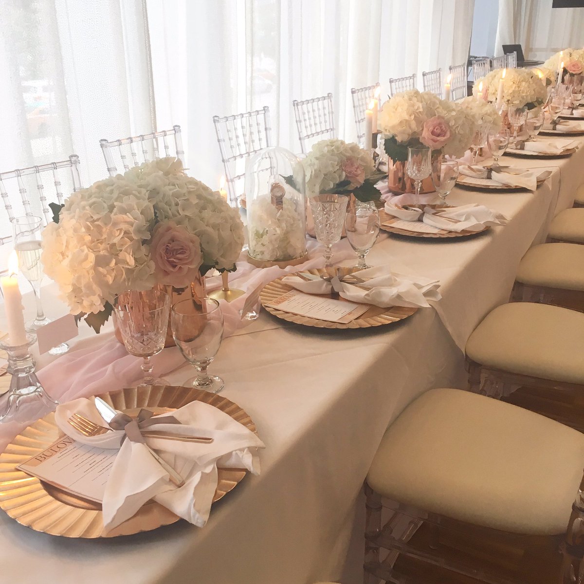 Still swooning over this gorgeous <a href="/Bulova/">Bulova</a> table setting #bulovaca