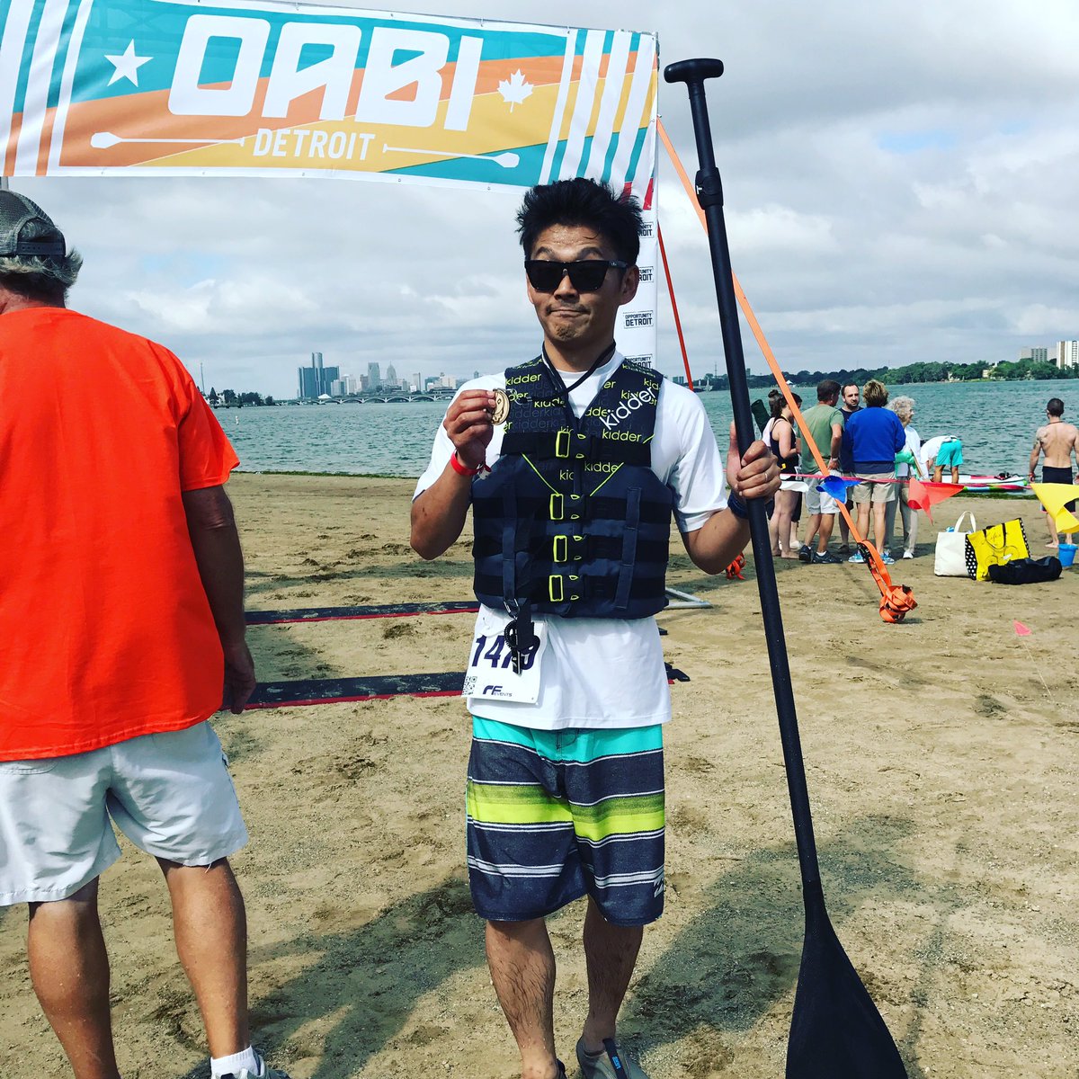 OABIDETROIT's tweet photo. Finishers start to pour in! So impressed with our OABI crew this year! #OABI2017 #paddledetroit #SUP #kayak #surfski #detroitriver https://t.co/bvpbuO0dIc