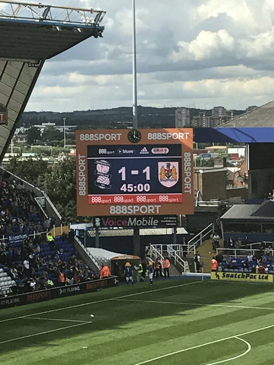 bSquaredcosts's tweet photo. Finely poised @No5Chambers @BCFC v @bcfctweets https://t.co/2RBPwZ21jp