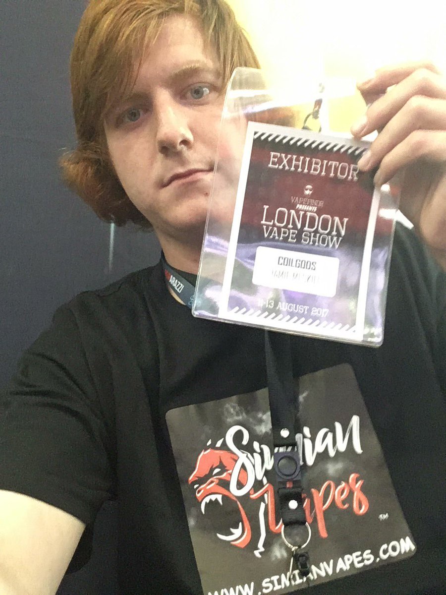 MeskillJamie's tweet image. At our first vape fest #simianvapes #vapefindr #LONDONVAPESHOW