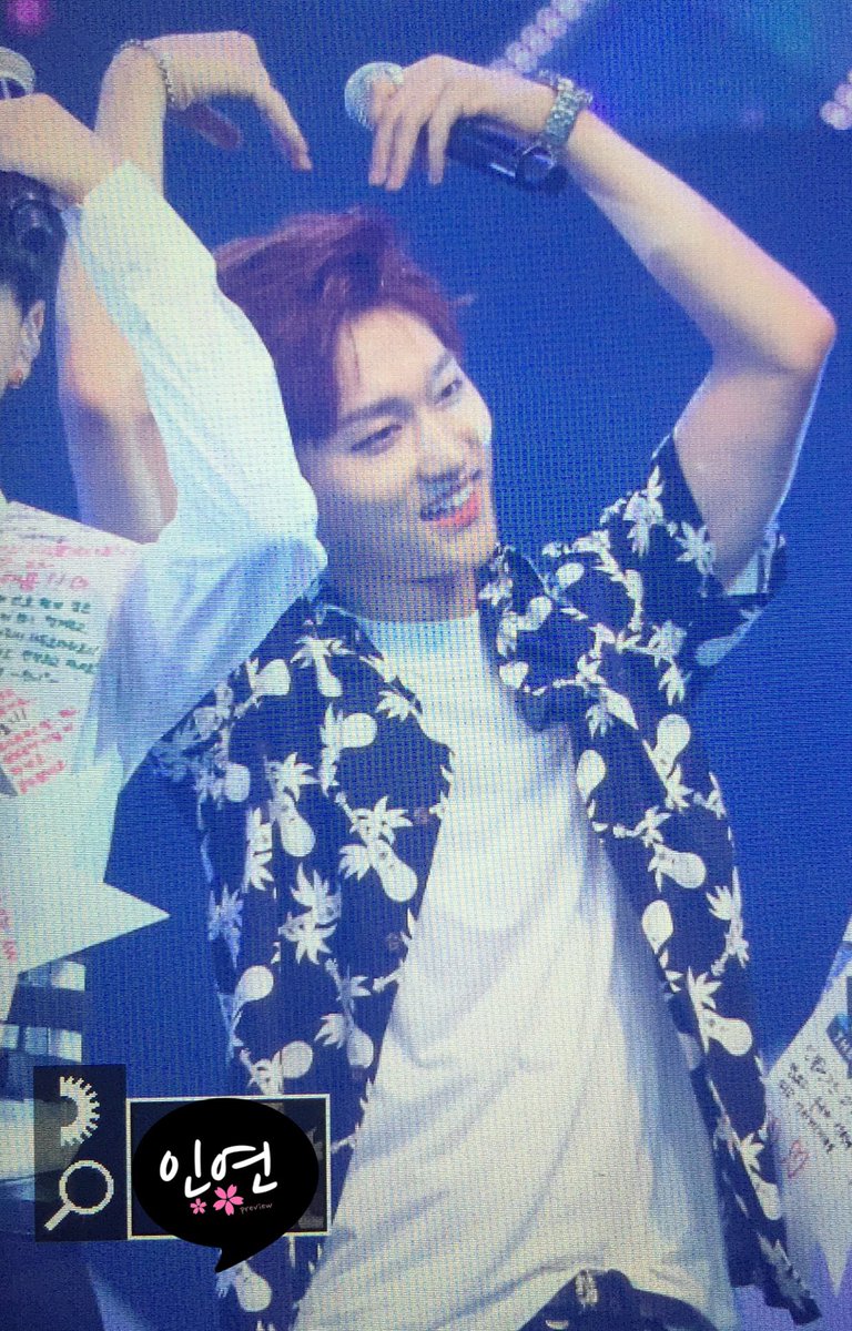 InYeon_0706's tweet photo. 170812 #소년24 #더파이널 #LOVEOPERATOR #소년연태 #연태 #정연태 #YEONTAE 하트요정님💖 https://t.co/Zm0NgxWKLR