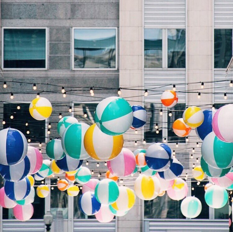 CityCenterDC's tweet photo. Loving this different perspective! Happy Saturday! #CCDCSummer #CityCenterDC #PalmerAlley #WashingtonDC #MyDCcool #DowntownDC  [📸 @korofina] https://t.co/gpcSuXOYZx