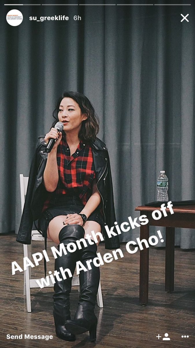 ArdenChoFanclub's tweet photo. She actively socialises with us, her #CHOsens whether it's via social media or in real life! Makes me love her so much more ❤️ #4Days🎈 https://t.co/TQ1XtZvnIi