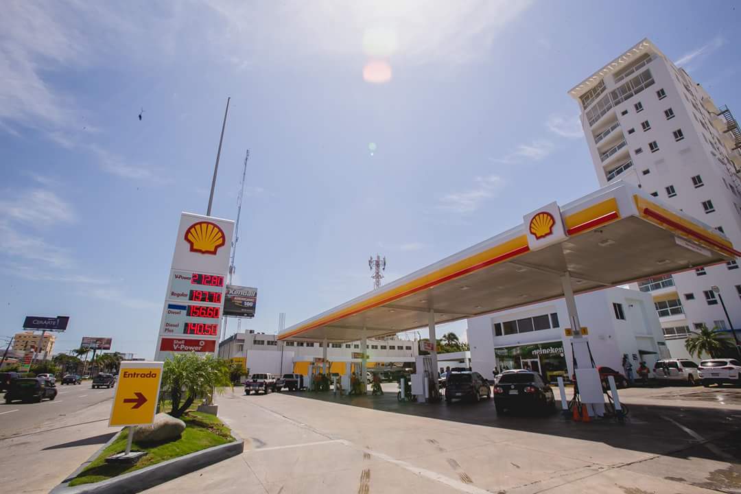 TrovasaRD's tweet photo. La parada tecnica es aquí.
Ven y resuelve todo.
#Handwashymás #Trovasa #Shell #LoQueTaHappeningEnTrovasa #CarWash https://t.co/N1fZjw8mci