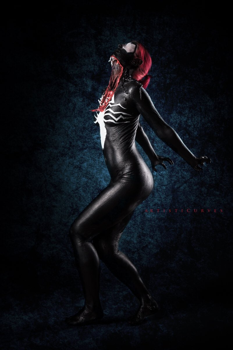 8. Jim McAvoy. #latex. #bodypaint. #cosplay. @artisticurves. #liquidlatex. 