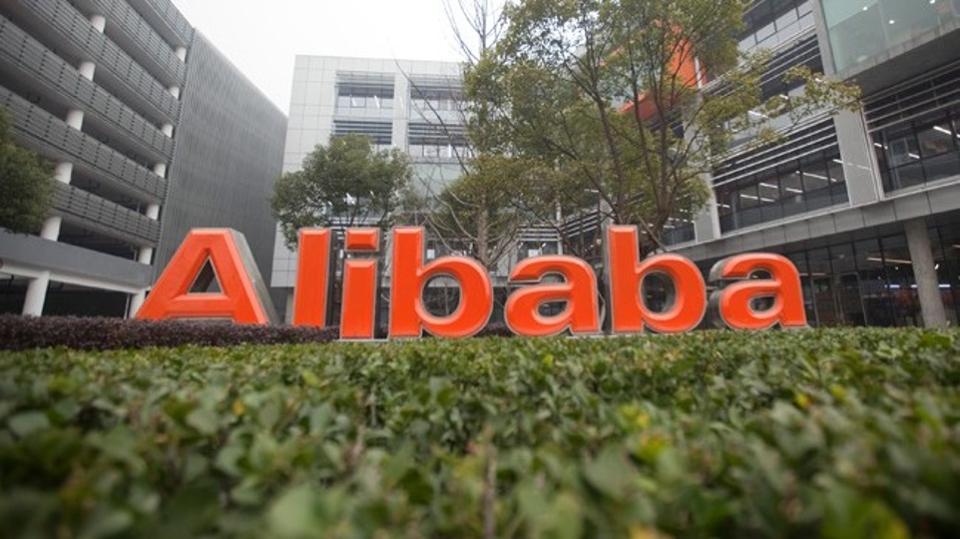 FundamentalTalk's tweet photo. From one market to the next - Alibaba enters China's housing rental market
https://t.co/06O5sOuvoo
#china #technology #alibaba https://t.co/7j9dwLzNht