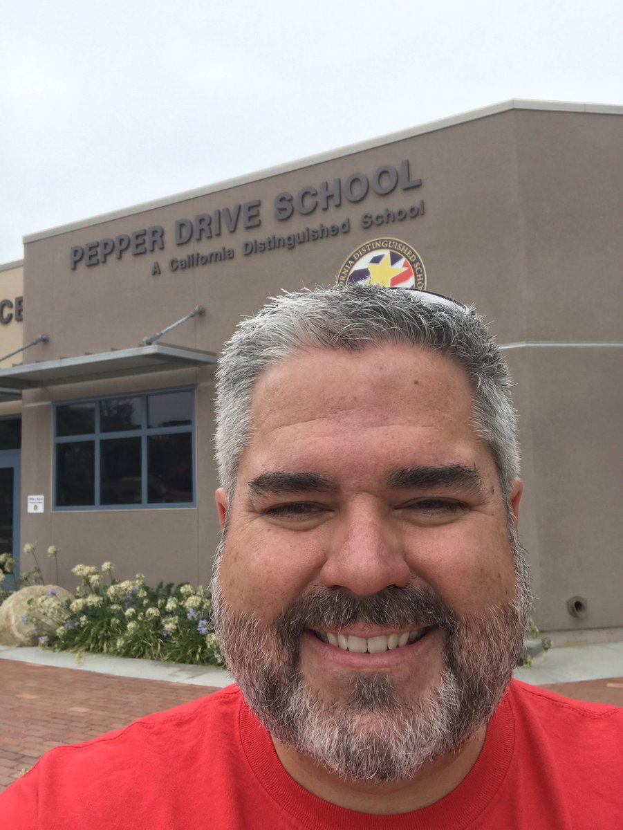 Beautification Day is going strong <a href="/SSDPepperDrive/">Pepper Drive School</a>   #santeesd