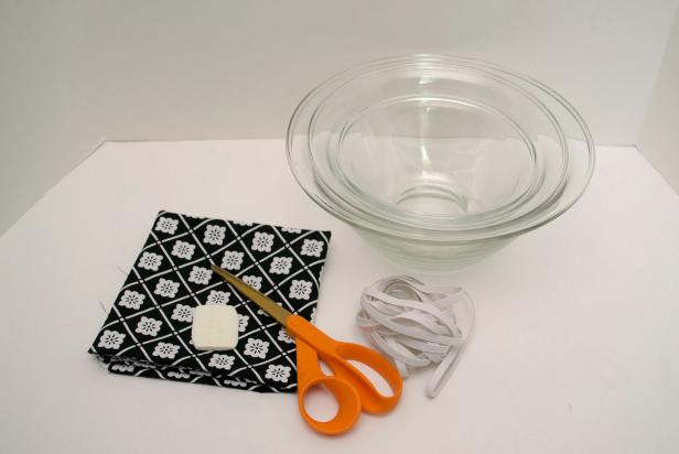 What do you think of these reusable fabric #bowlcovers? #DIYideas  cpix.me/a/29193175