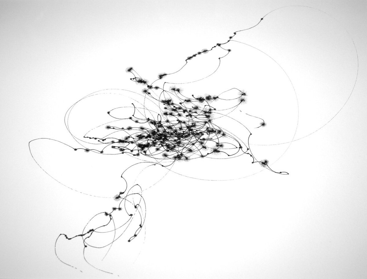 Ruth_HBroadbent's tweet photo. If you in #Oxford pop into @glass_tank to see @H_RBoardman in 'The Language of Line' #exhibition More pics on Fb @ruth.broadbent.artistpage https://t.co/8vkEouPjNM