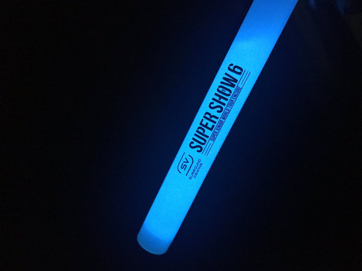 eternamare5's tweet photo. ちなみに6時間経ってもこんなに元気(?)なので、遠慮なくポキって大丈夫そうです🙆
いつまでも見ていられるわ…この青…
↑病気🙄www
#SMTOWNweekinTOKYO
#サラウンドビューイング
#SuperJunior
#SS6encore
#兄さんペンはママシタに注目 https://t.co/EypmUe0k6u