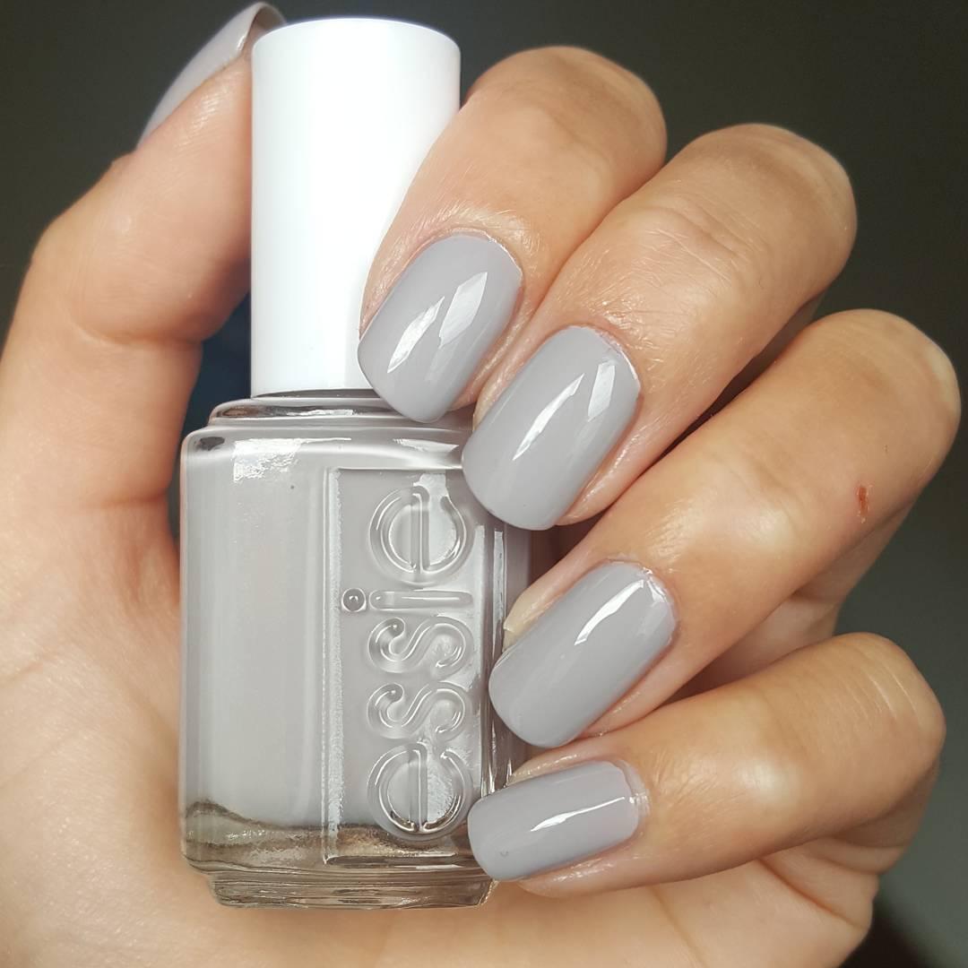 essie's tweet photo. keep your other 49 shades of gray -- we just want this one! 😉 @saraholme_ wears #withoutastitch from #essiewildnudes #essielove https://t.co/8roRMNN7BL